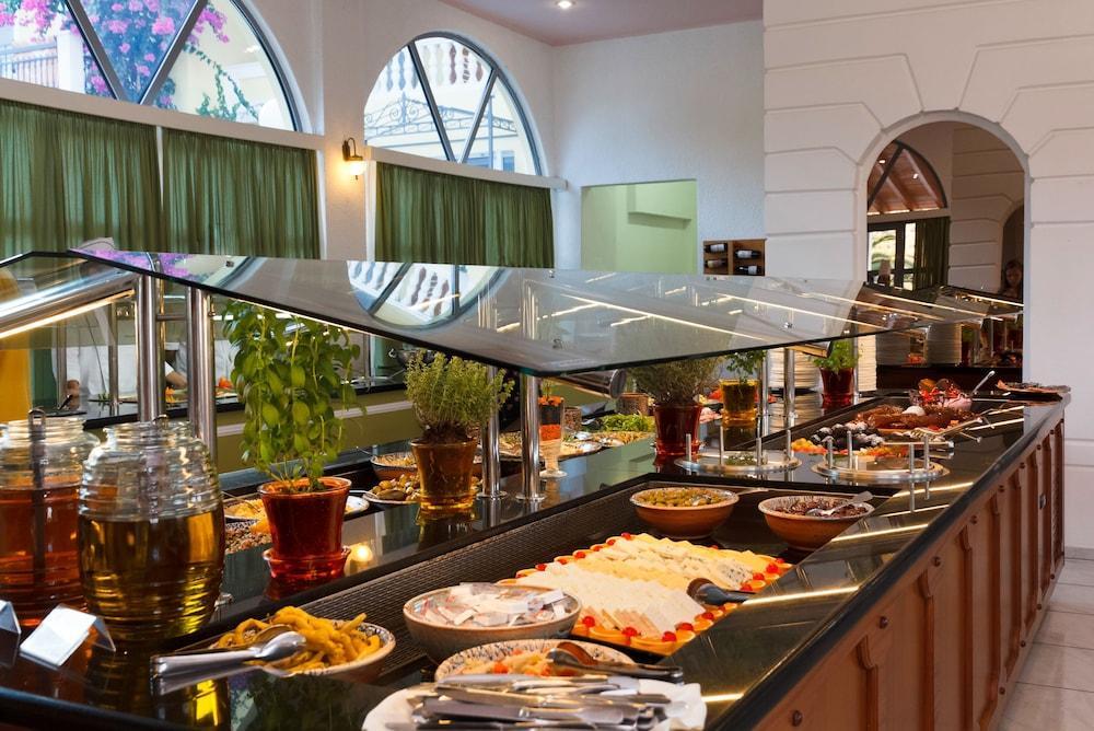 קוקארי Arion Hotel מראה חיצוני תמונה