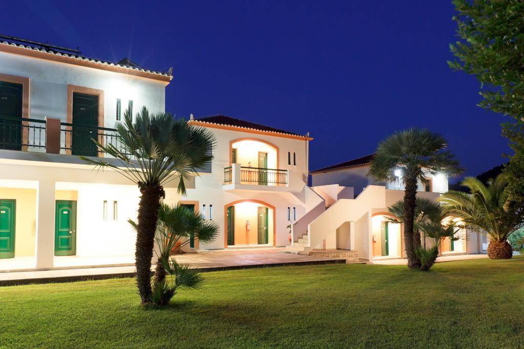 קוקארי Arion Hotel מראה חיצוני תמונה
