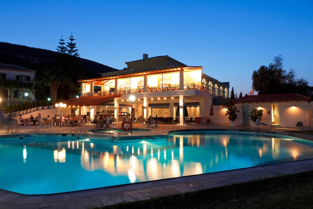 קוקארי Arion Hotel מראה חיצוני תמונה