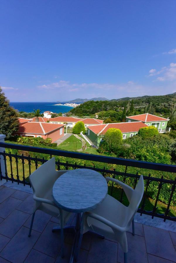 קוקארי Arion Hotel מראה חיצוני תמונה
